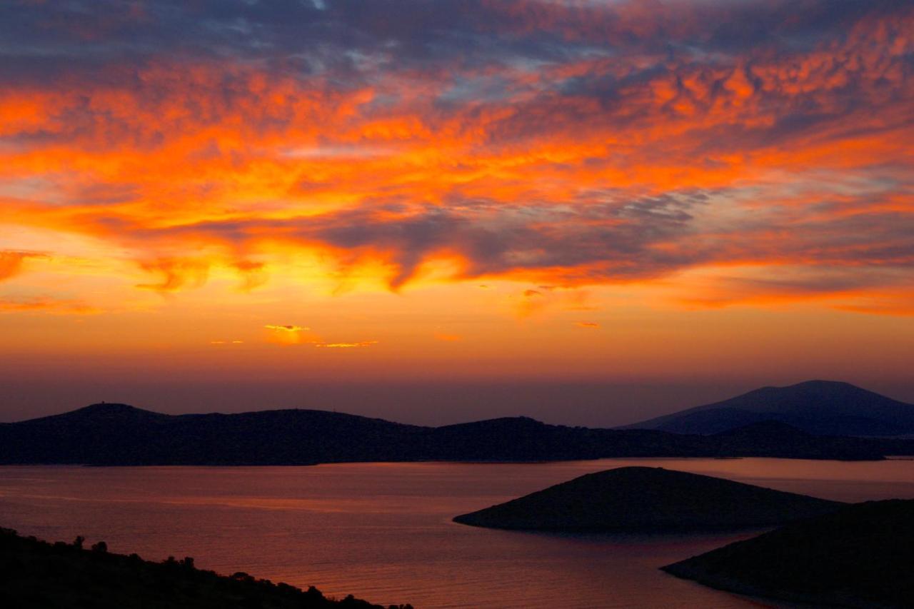 Villa Zografos Irakliá Kültér fotó